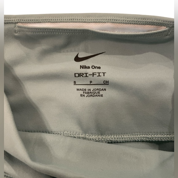 Nike Women’s Dri-Fit One High Waist 7/8 Leggings Size Small Cannon Green Color - Picture 6 of 10